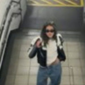 Meet your Posher, Annice